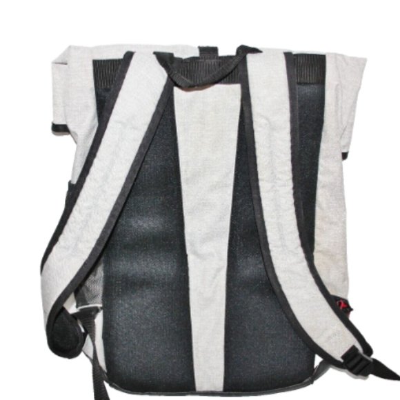 sold    Rare NIKE Hootie and The Blowfish Monday at the Masters Back Pack, NICE - Picture 3 of 14